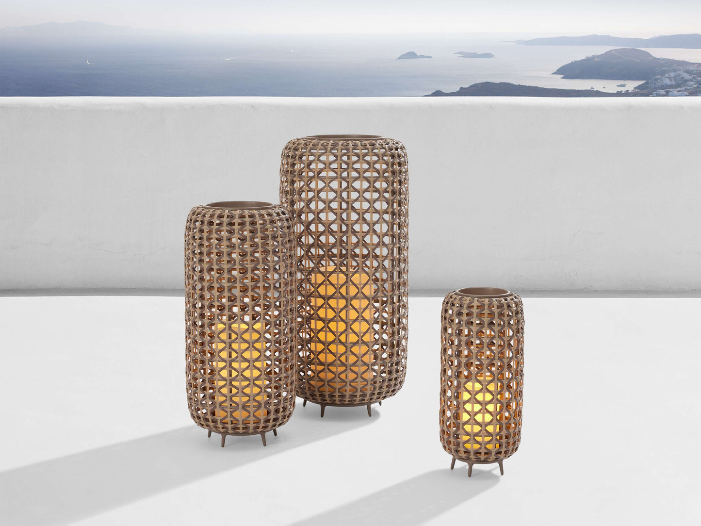 Noale Outdoor Lantern