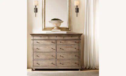 Thaddeus Shaded Sconce