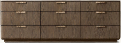 Ciro 9-Drawer Dresser