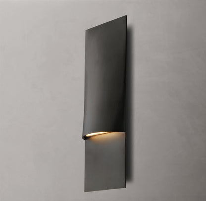 Taza Vertical Rectangular Sconce
