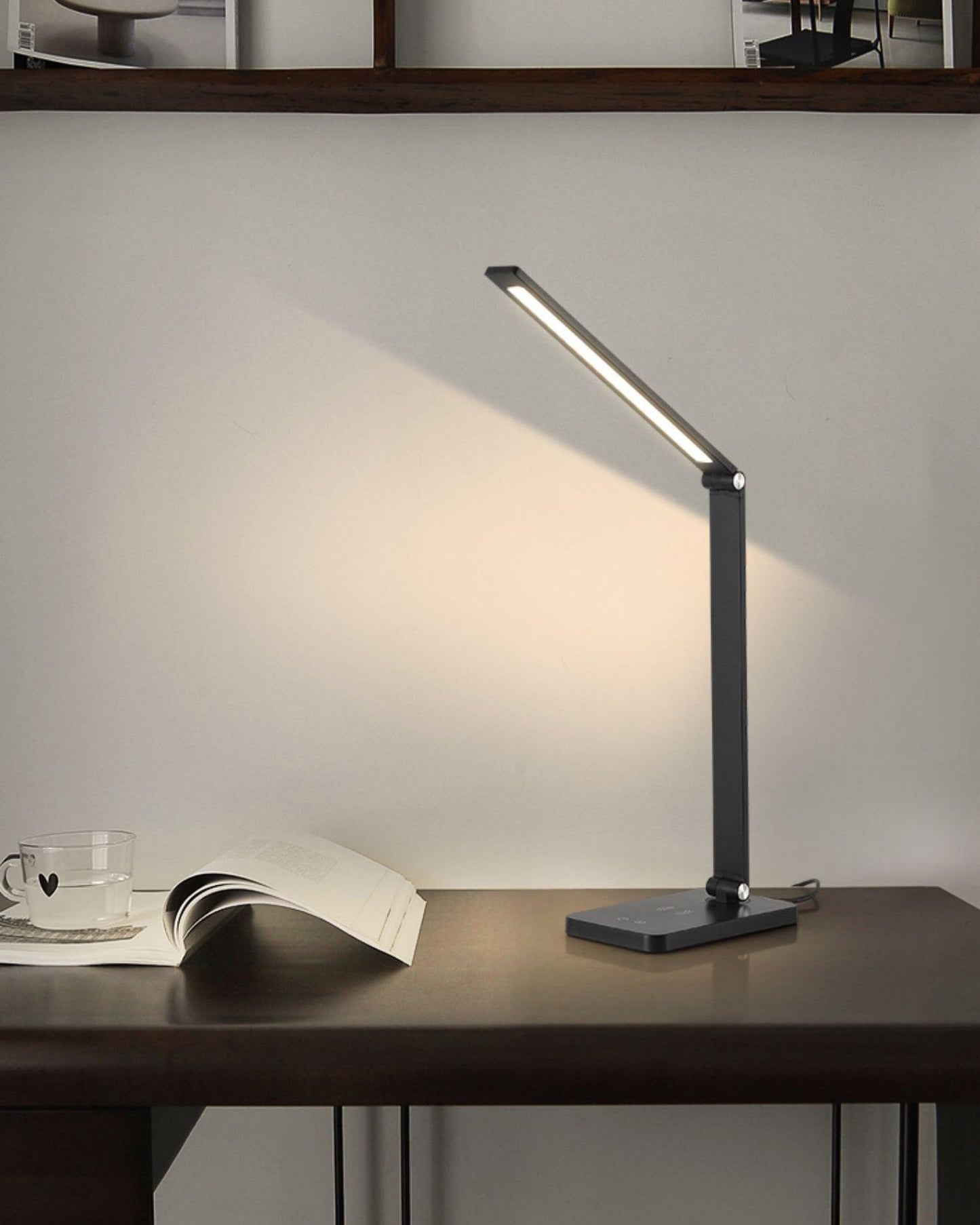 LED Desk Lamp with USB and Built-in Battery 13-inch