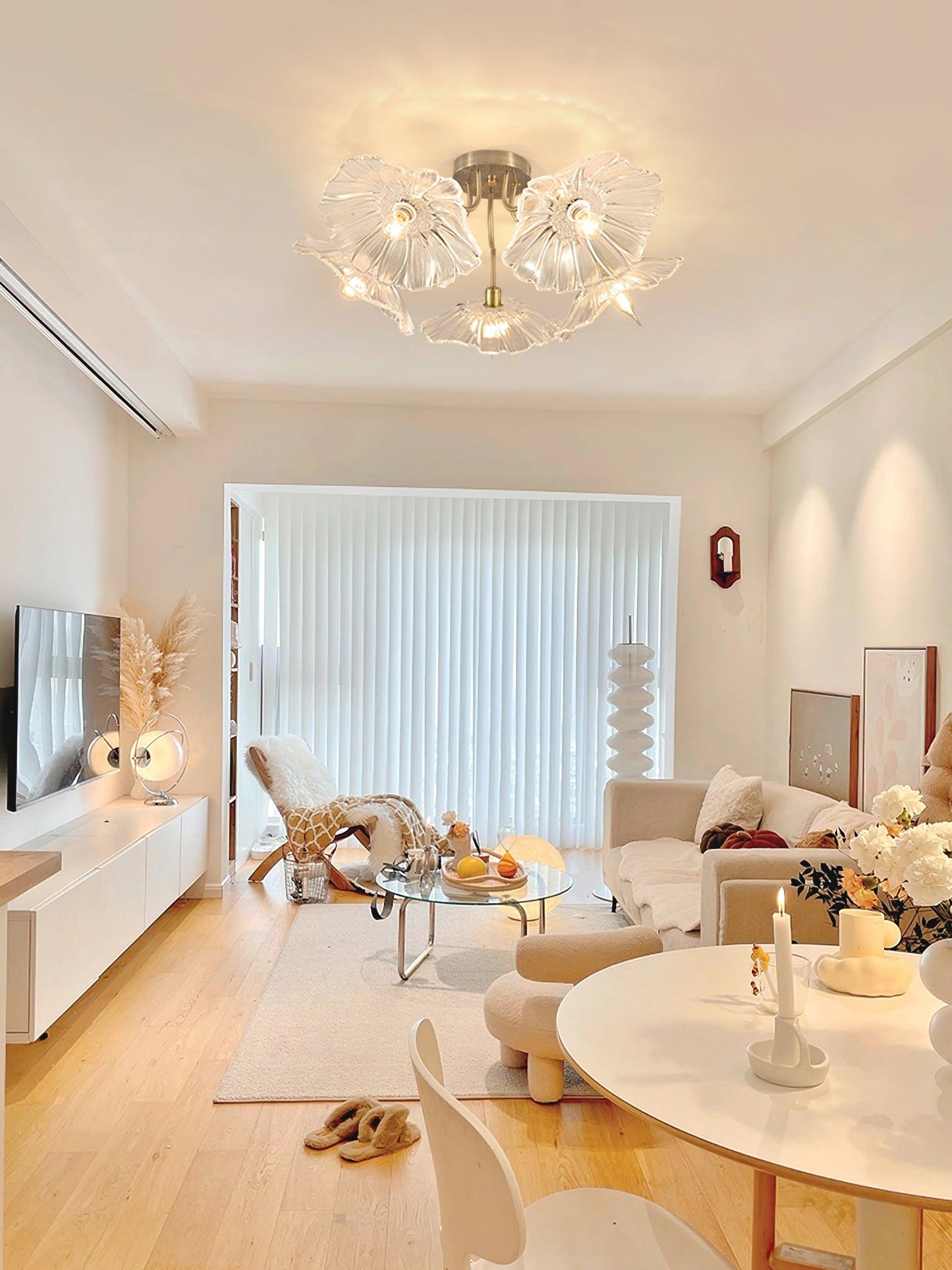 Glass Ceiling Lamp with Lotus Leaf Design