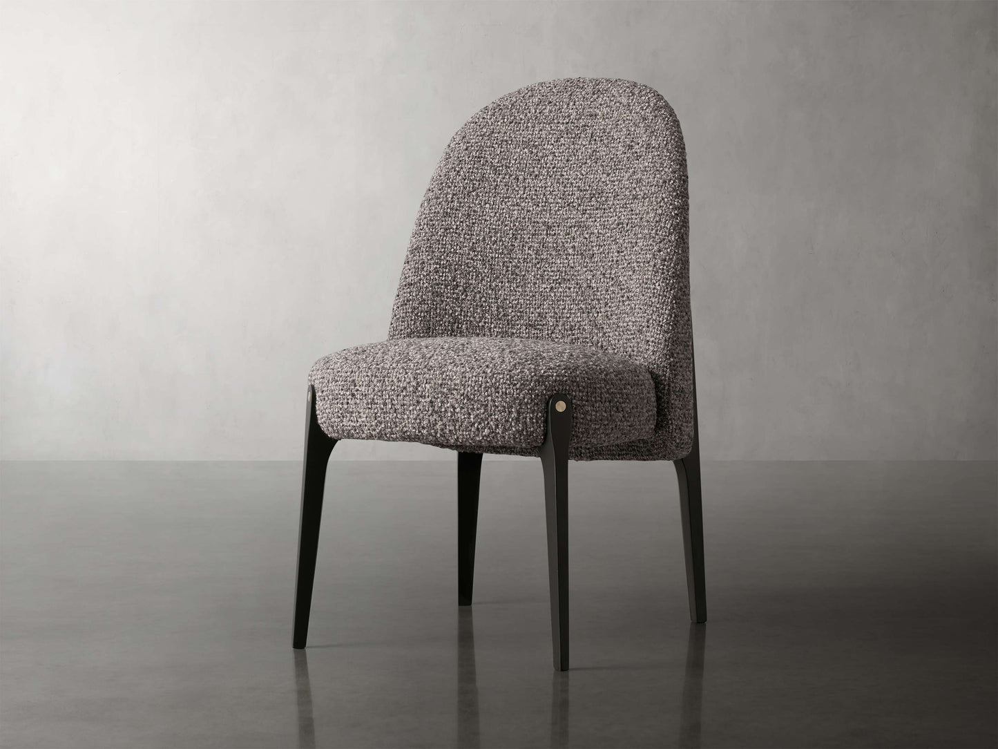 Bottoni Dining Chair