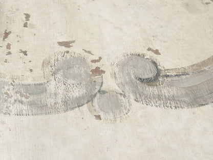 Biancca Center Scroll Bell’Arte Round Dining Table