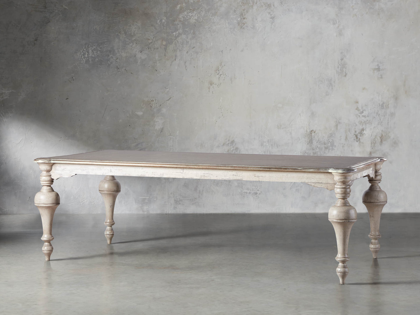Alessia Bell’Arte Dining Table