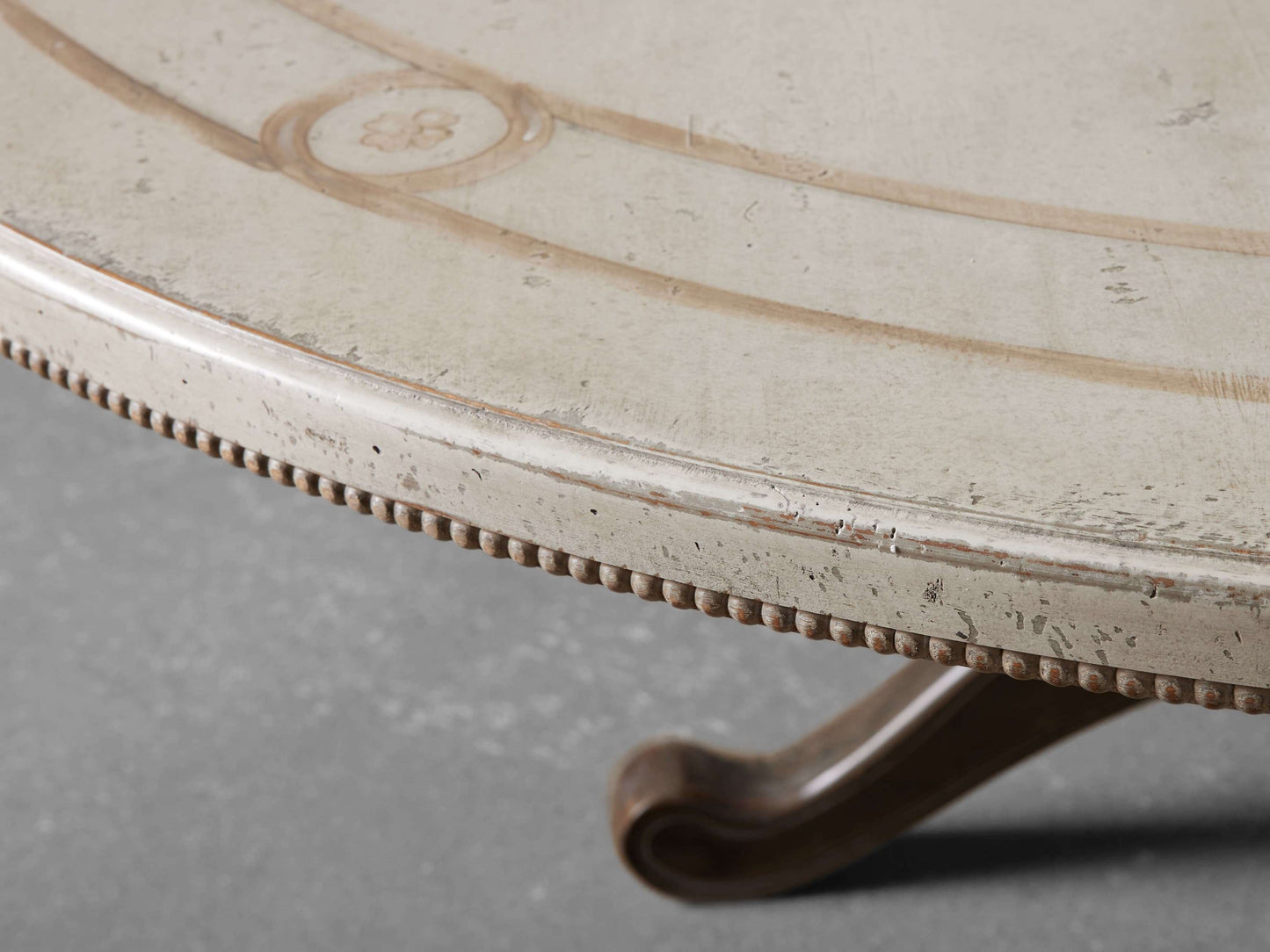 Girardi Geo Link Bell'Arte Round Dining Table