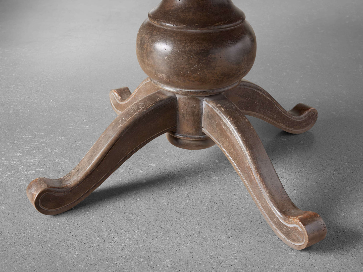 Girardi Geo Link Bell'Arte Round Dining Table