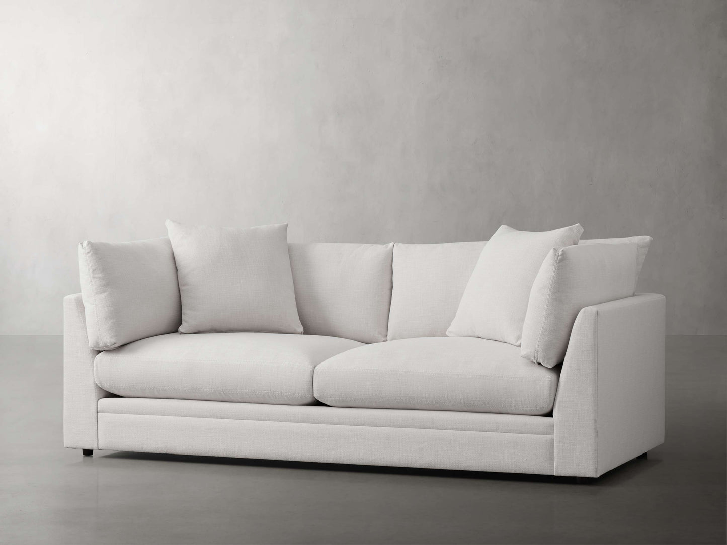 Pavo Sofa