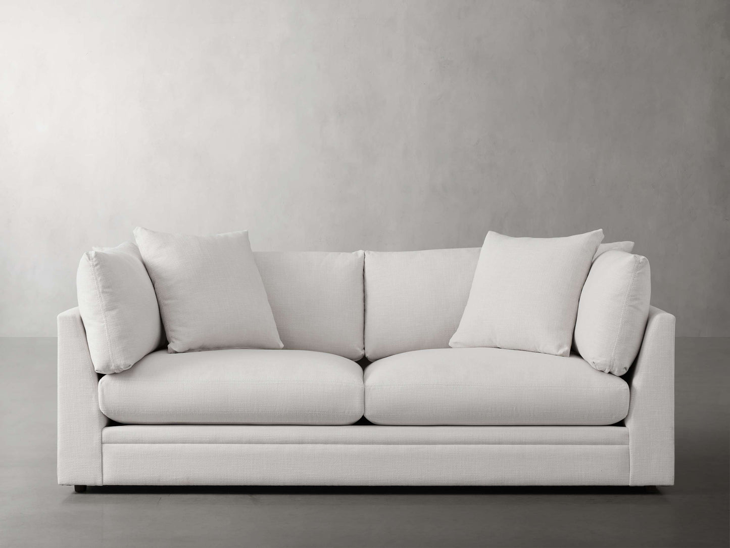Pavo Sofa