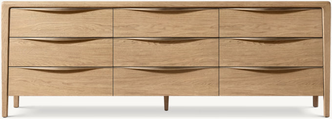 Gael Oak 9-Drawer Dresser