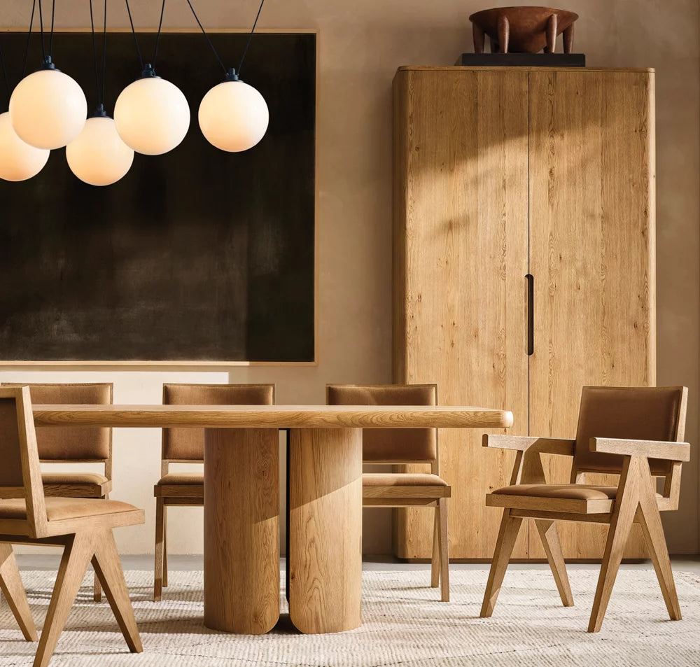 Les Acrobates de Gras Chandelier